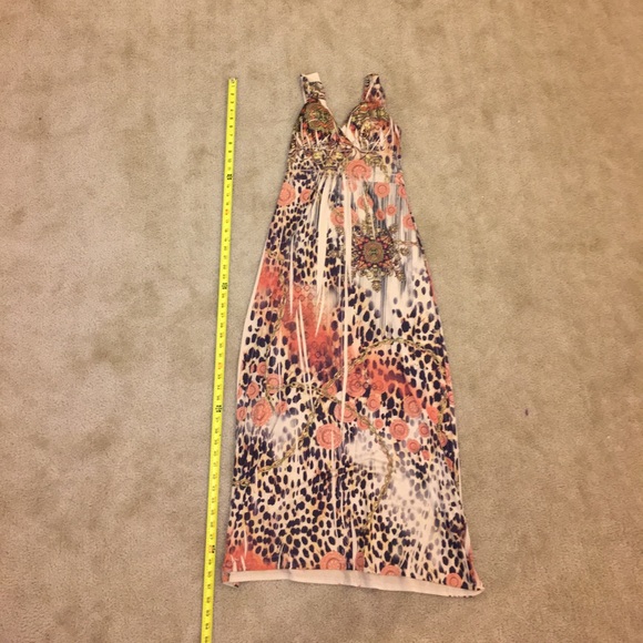 Printed Maxi Dress🐯💕 - Picture 7 of 8